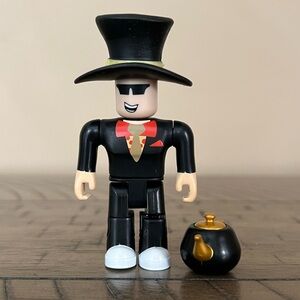 Roblox Series 8 Crazyman32 Action Figure